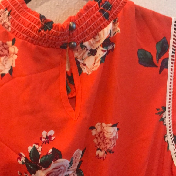 Dress - Picture 6 of 7